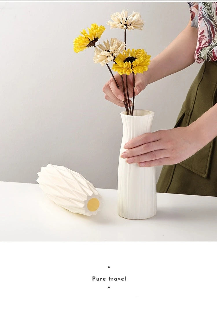 Nordic Plastic Vase Simple Small Fresh Flower Pot Storage Bottle For Flowers Living Room Modern Home Decorations Ornaments